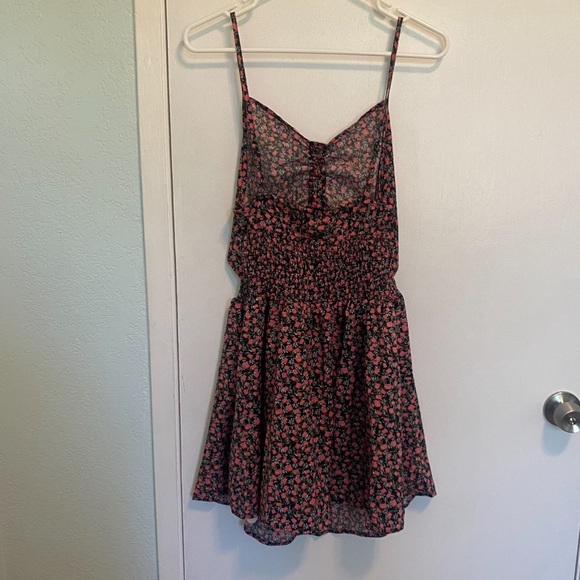 SHEIN VCAY NWT  Women’s Ditsy Floral Drawstring Cut Out Front Cami Dress Sz L - Picture 2 of 3